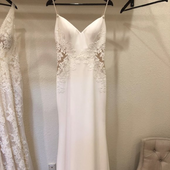 Wedding Dress: Beautiful Bridal BT19-02